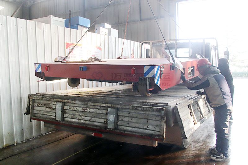 浙江某客戶7噸無線遙控舵機(jī)輪電動(dòng)平車發(fā)貨現(xiàn)場(chǎng)